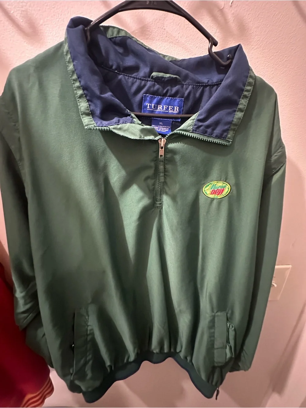 Mountain Dew Turfer Green Pullover Windbreaker with Navy Trim